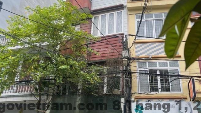 Nhân viên tại He Home luôn nhiệt tình phục vụ khách hàng.