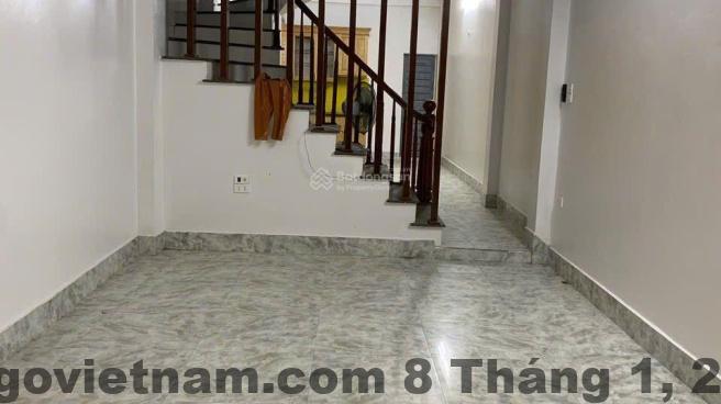 Phòng nghỉ tại He Home với không gian rộng rãi, tiện nghi đầy đủ.