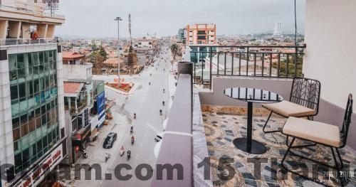 Phòng nghỉ giá rẻ phù hợp khách công tác tại Uông Bí