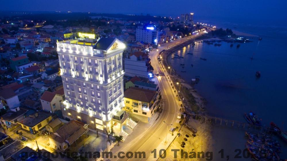 Khách Sạn Riverside Hotel Đông Anh – Đánh Giá Chi Tiết 2026 Từ Chuyên Gia GetGo 4 Phòng nghỉ Riverside Hotel Đông Anh với nội thất cơ bản và diện tích rộng