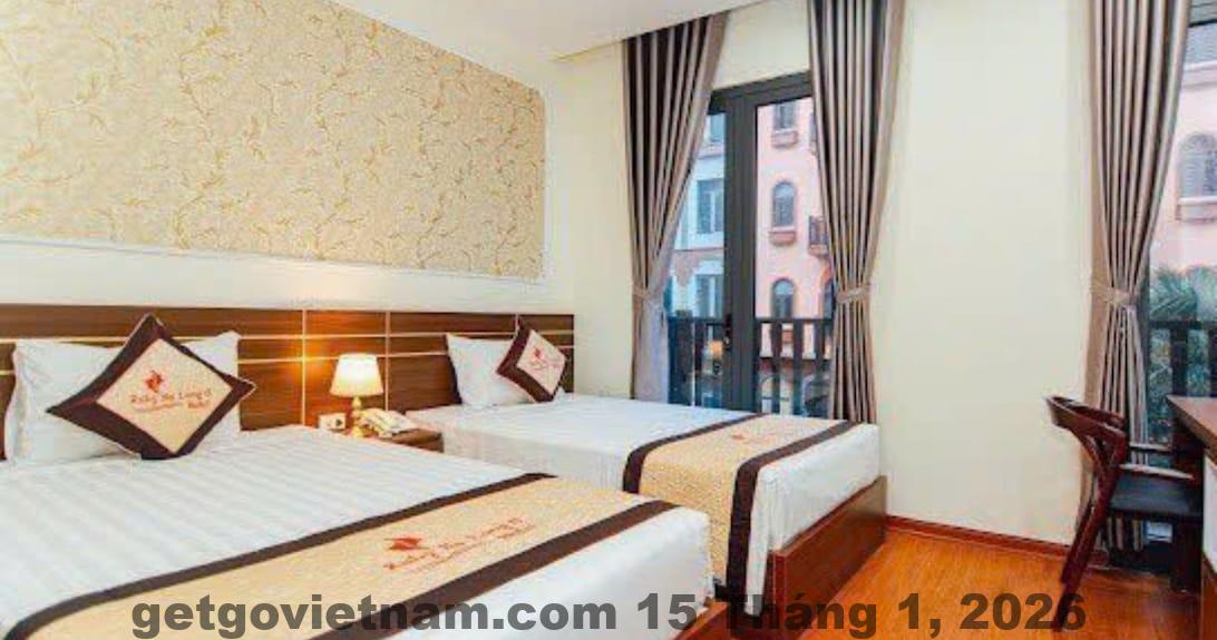 Khu vực xung quanh CHÉRIE HOMEHOTEL Hạ Long với nhiều hàng quán và khách sạn mini