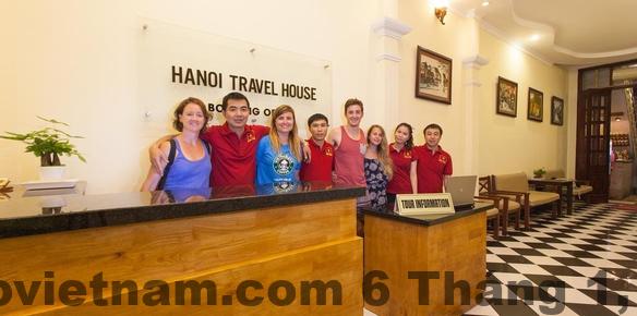 Bữa sáng đơn giản tại Hanoi Traveller