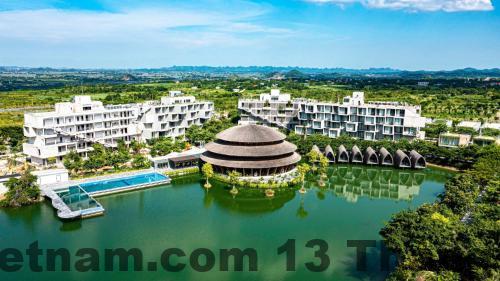 Bữa sáng đa dạng, phù hợp với nhiều sở thích của du khách.