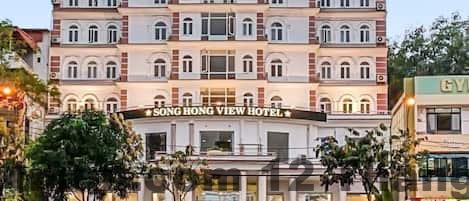 Mặt bằng giá khách sạn phổ thông tại Lào Cai phù hợp du lịch tiết kiệm