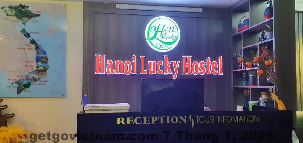 Khu vực lễ tân Lucky Central Hotel & Travel nơi được đánh giá cao về thái độ phục vụ