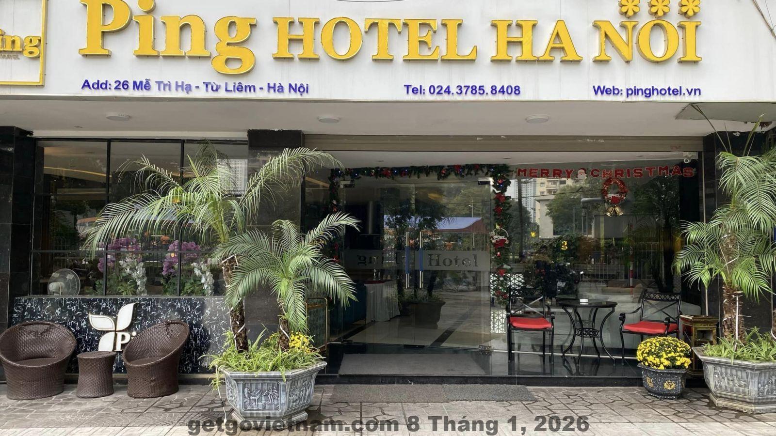Khu vực lễ tân Diamond Hotel Hà Nội với phong cách phục vụ lịch sự