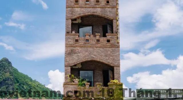 Bữa sáng tại New Sun Hotel với các món ăn đặc trưng của vùng núi phía Bắc