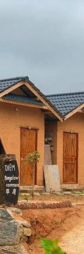 Nhân viên của nhà nghỉ Ngọc Lam luôn niềm nở và chu đáo.