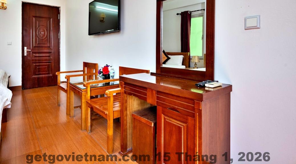 Khách sạn không có hồ bơi, gym hay spa