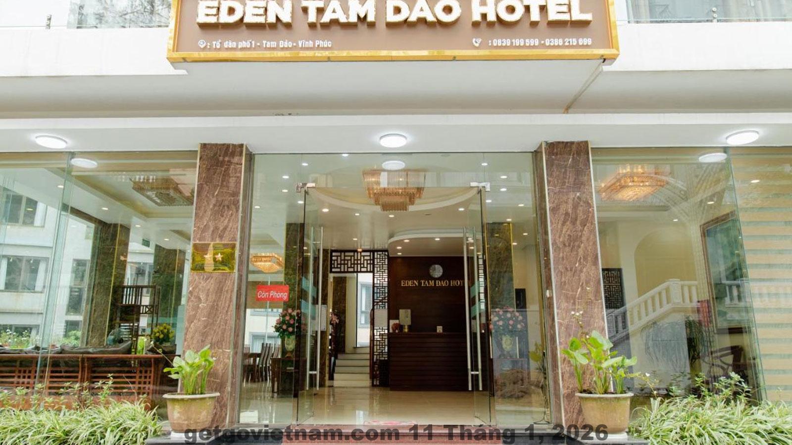 Toàn cảnh khách sạn Eden Tam Đảo mang phong cách châu Âu, nằm giữa sương mù đặc trưng của Tam Đảo