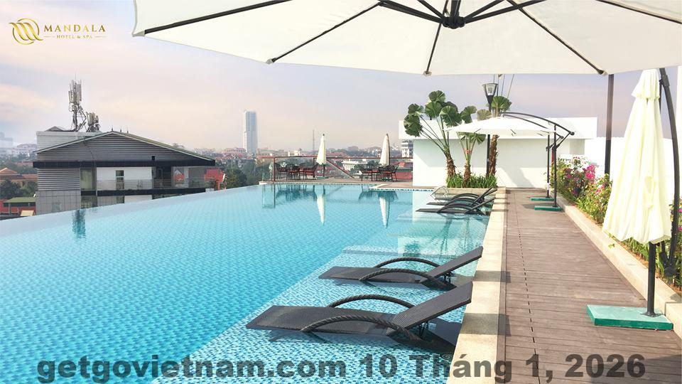 Nhân viên Royal Hotel & Spa Bắc Ninh – Phục vụ thân thiện