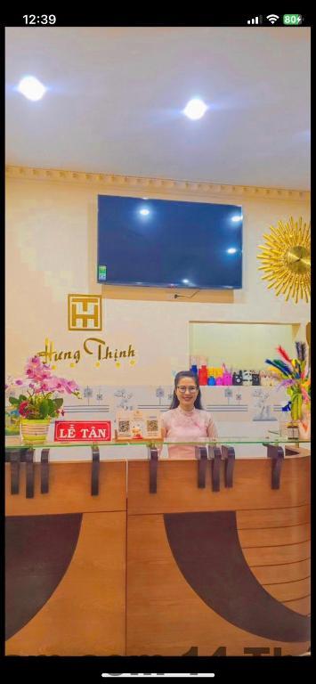 Không gian sảnh và khu vực tiếp khách tại Thịnh Cường Hotel mang phong cách đơn giản, thực dụng