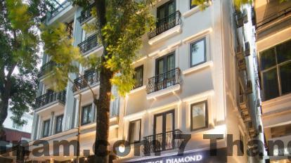 Hanoi L'Heritage Diamond Hotel & Spa Đánh Giá 2026: Ở Phố Cổ Có Đáng Tiền? 3 Vị trí Hanoi L'Heritage Diamond Hotel & Spa chỉ cách Nhà Thờ Lớn Hà Nội vài bước chân