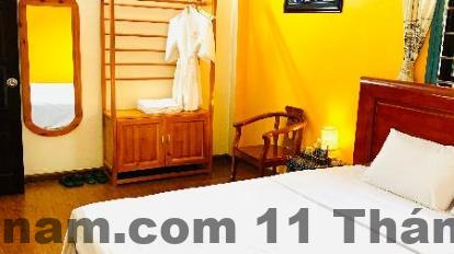 Khung cảnh xung quanh khách sạn, với phong cảnh thiên nhiên tuyệt vời.