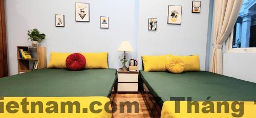 Không gian sinh hoạt chung nhỏ gọn tại Hanoi Cozy Homestay Long Biên