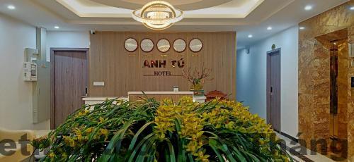 Phòng nghỉ tại ANH TÚ HOTEL Lạng Sơn với nội thất cơ bản