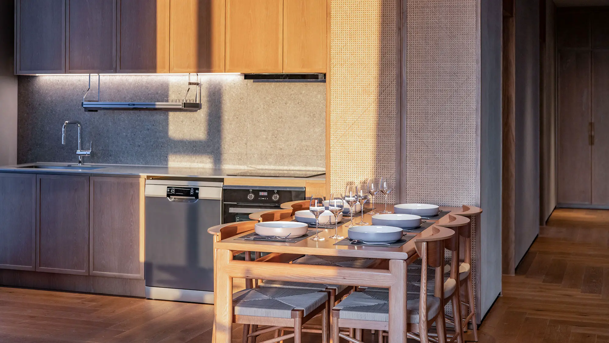 Giá phòng khách sạn LUMI West Lake Apartment Hotel