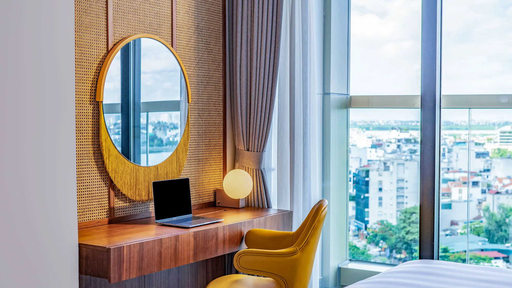 Bữa sáng tại khách sạn LUMI West Lake Apartment Hotel