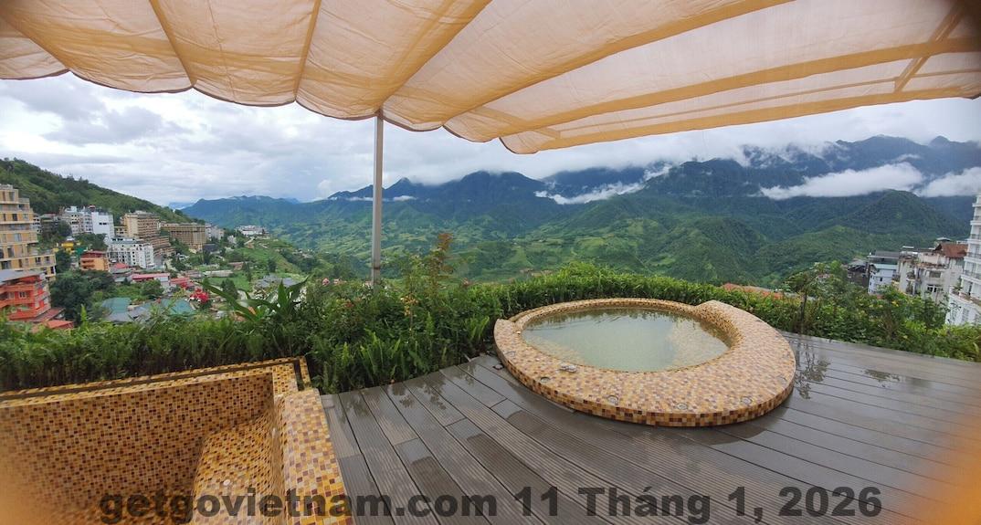 Nội thất phòng ngủ tại Khách sạn Phương Nam