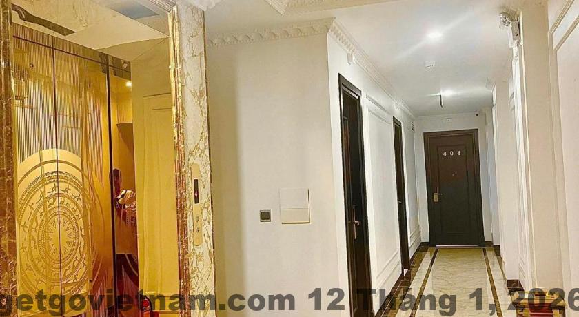 Không gian chung và hành lang Gold Hotel Luxury Từ Sơn