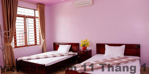 Ăn sáng tại khách sạn