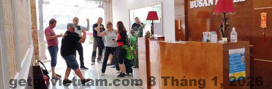 Khu vực lễ tân Busan Hotel - Apartment đơn giản, phục vụ các nhu cầu cơ bản