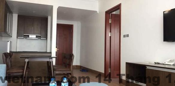 Phòng ngủ Khách sạn Bình Minh Hotel Hà Nam với nội thất cơ bản, giường đôi và điều hòa