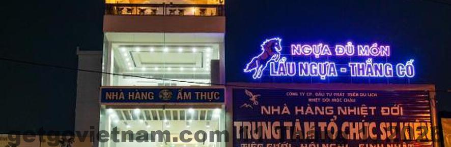 Phòng nghỉ tiêu chuẩn tại Khách Sạn Nhiệt Đới Mộc Châu với nội thất cơ bản