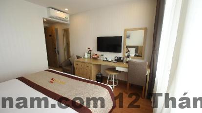 Khu vực ăn uống tại Royal Hotel & Spa Vĩnh Yên 2 phục vụ nhu cầu cơ bản