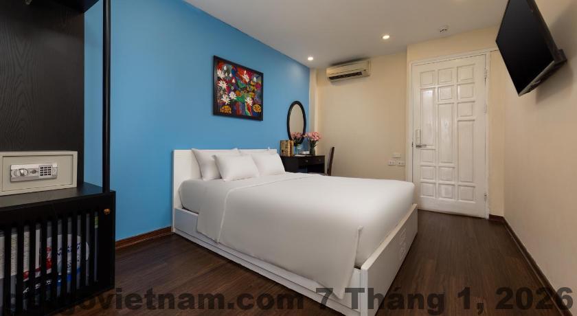 Vị trí Mai Charming Hotel and Spa gần Hồ Hoàn Kiếm và khu phố cổ Hà Nội