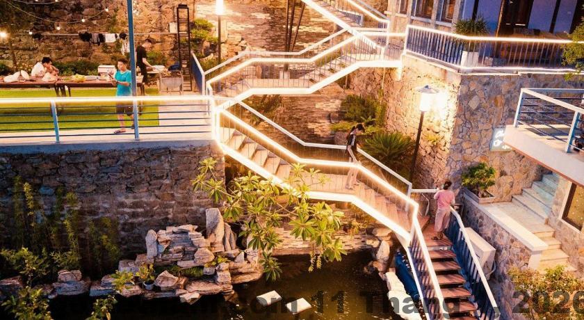 Không gian ăn sáng tại Hoa Binh Tam Dao Hotel