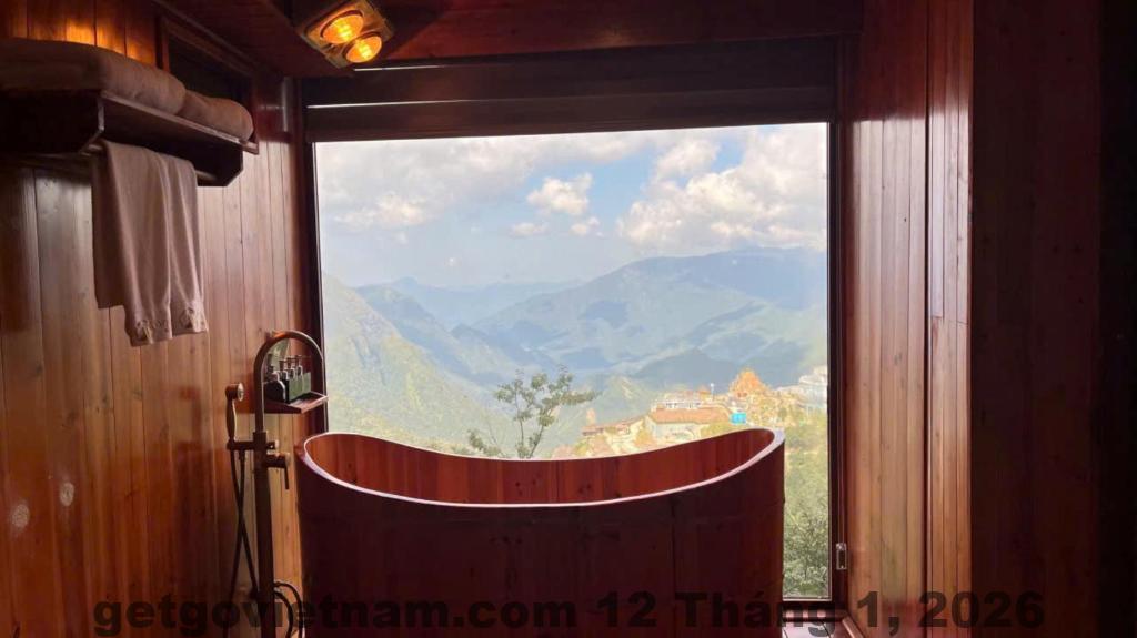 Khách sạn Song Nhi Sapa Review 2026: Có nên ở khi đi Sapa? 3 Mặt tiền khách sạn Song Nhi Sapa đơn giản, đúng chất khách sạn địa phương tại Sapa