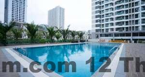 Hồ bơi tại khách sạn Jade Hạ Long là nơi lý tưởng để thư giãn.