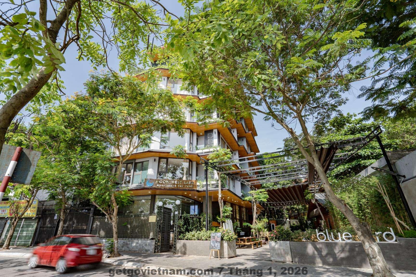 Phòng ngủ căn hộ tại Westlake Pearl Aparthotel & Spa với diện tích rộng và thiết kế đơn giản