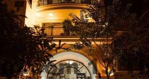 Nhân viên thân thiện tại Viet Phuong Hotel