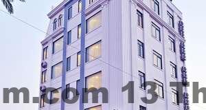 Bữa sáng tại khách sạn, với các món ăn được chế biến tươi ngon và bổ dưỡng.