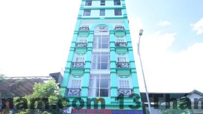 Phòng ngủ tại NASA HOTEL với thiết kế tối giản nhưng đầy đủ tiện nghi