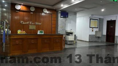 Phòng ngủ với thiết kế đơn giản và không gian thoải mái