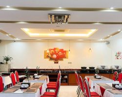 A25 Luxury Hotel 705 Lạc Long Quân Review 2026: Ở Tây Hồ Có Đáng Tiền? 705laclongquan