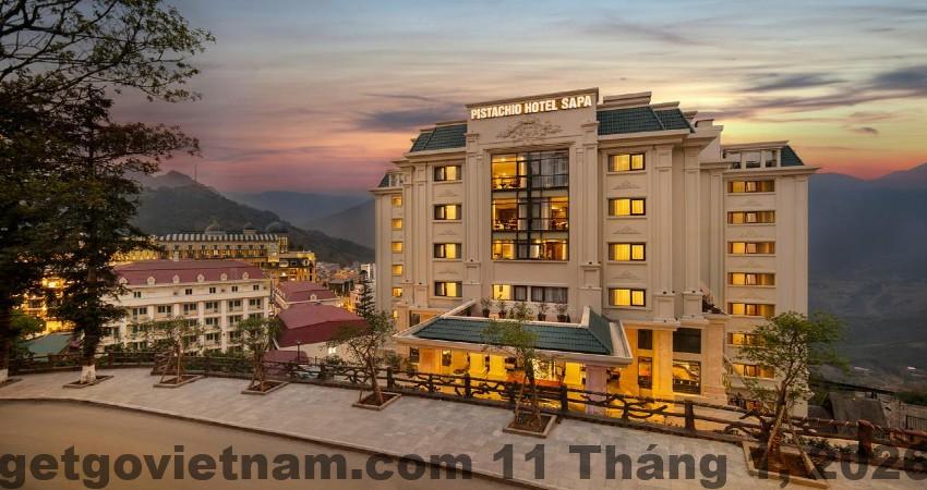 Vị trí khách sạn Hàm Rồng Sapa gần Nhà thờ Đá và quảng trường trung tâm