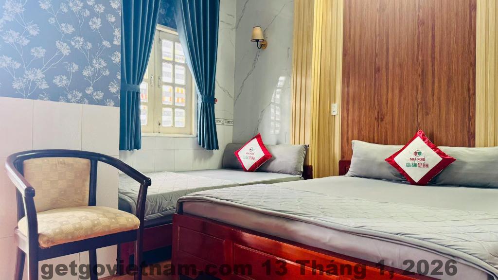 Phòng rộng rãi, đầy đủ tiện nghi tại HOTEL GIA BẢO TÂY ĐÔ 4