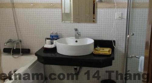 Phòng tiêu chuẩn Hoang Long Hotel Hải Phòng trong phân khúc giá phổ thông