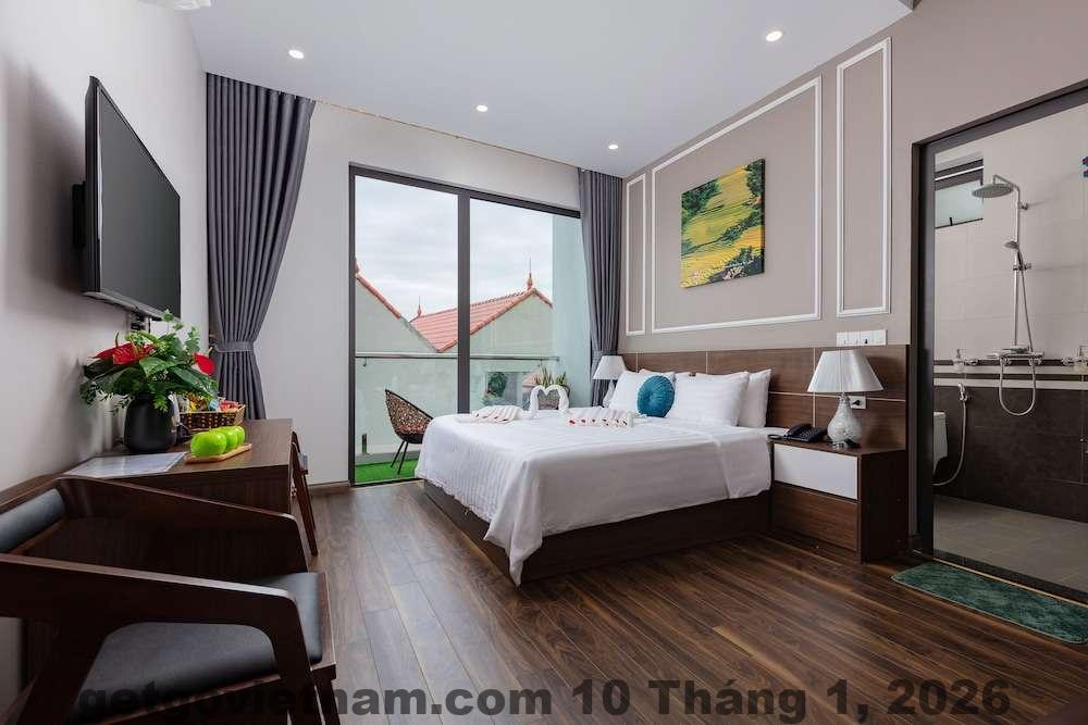 Bữa sáng buffet đơn giản tại Chemi Hanoi Airport Hotel