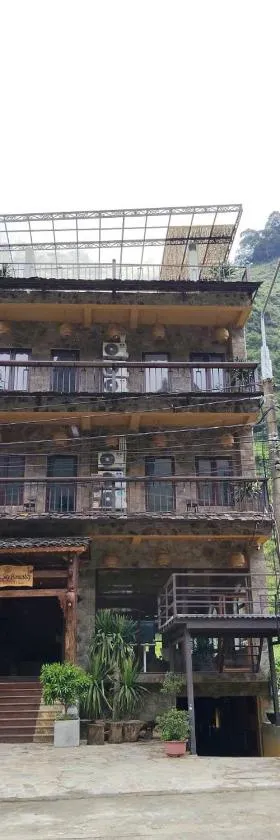 Không gian phòng nghỉ tại Khách sạn Tiến Anh Quang Bình