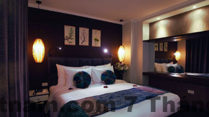 Khu vực ăn sáng tại Sạp Hotel by Connek với thực đơn đơn giản