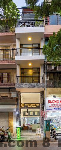 Không gian chung nhỏ tại Hanoi Old Quarter Hotel – không có hồ bơi hay gym