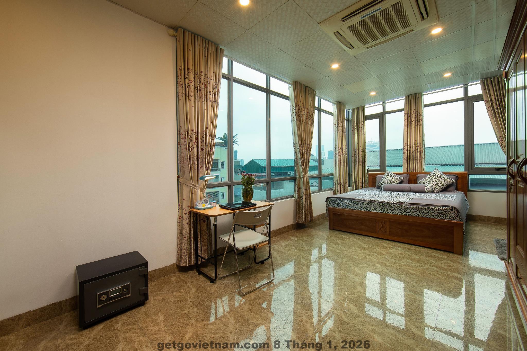 Hành lang Nhà nghỉ Nam Cường 3 với quy mô nhỏ và thiết kế đơn giản