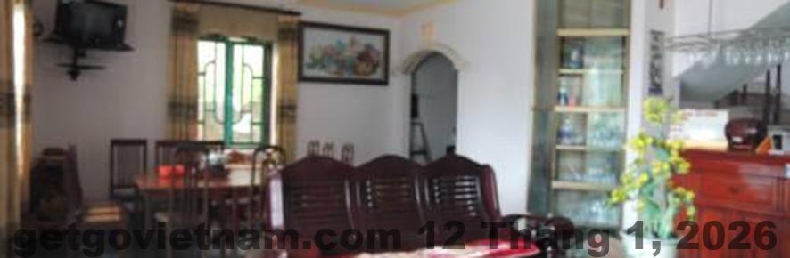 Hotel Hải Nam Tam Đảo thuộc phân khúc giá tầm trung so với các khách sạn 2 sao cùng khu vực