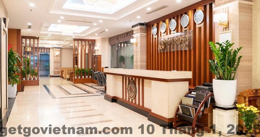 Khu vực ăn sáng nhỏ gọn tại Khách Sạn Thụy Lâm