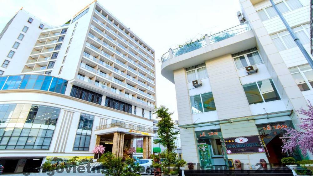 99F496E3C4C5ABDA377200B7CC2FCF46